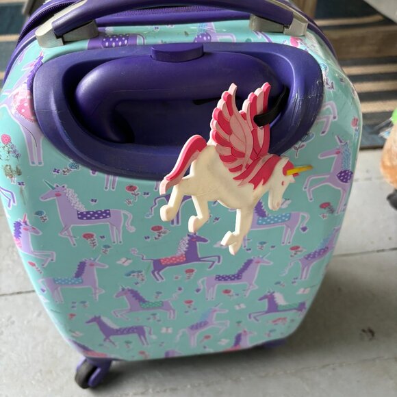 Pottery Barn Mckenzie Hard-Sided Spinner Luggage (Small) - Picture 5 of 15